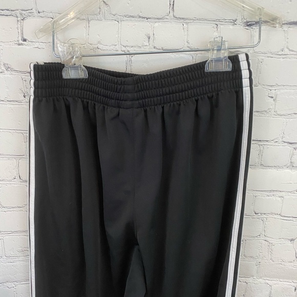 adidas men’s medium 3-Stripe Tricot Track Pant - Picture 7 of 8